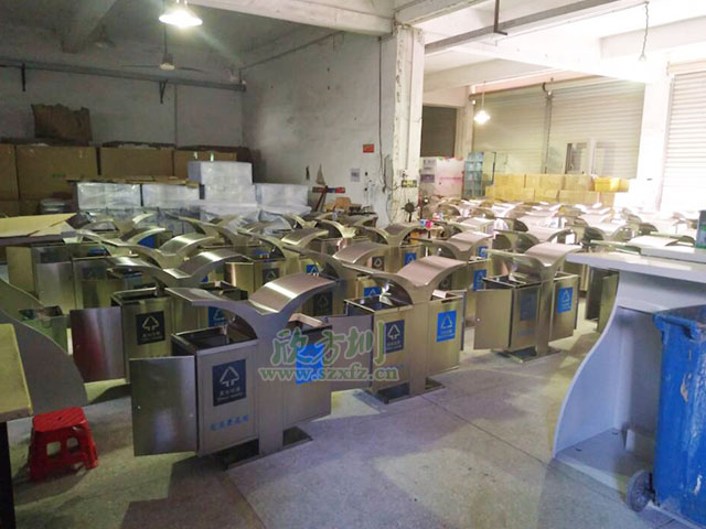  不銹鋼垃圾桶廠(chǎng)家 讓海南小區(qū)環(huán)境更美好