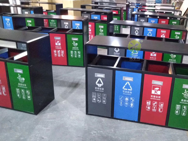 提升公共空間品質(zhì)，深圳金屬垃圾桶助你一臂之力