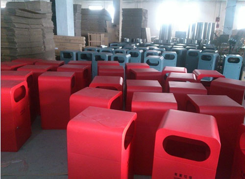 欣方圳不銹鋼垃圾桶廠家 為黃岡客戶精心打造。