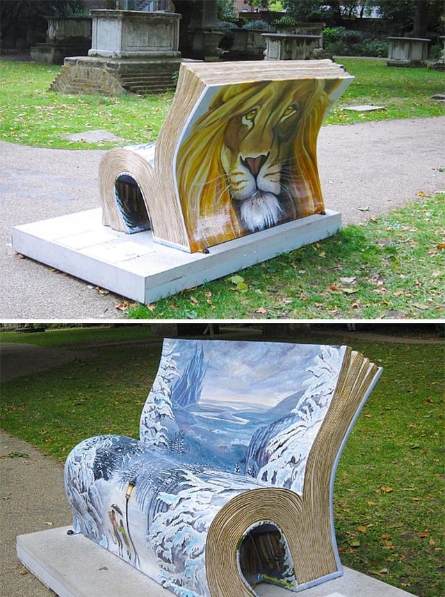 書本造型設(shè)計(jì)的創(chuàng)意戶外休閑椅，這個(gè)放動(dòng)物園再合適不過。